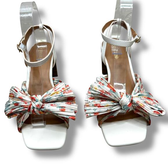 Kensie NWOT Lulus Kadence White Multi Floral Satin Ankle Strap High Heel Sandals - Picture 7 of 13